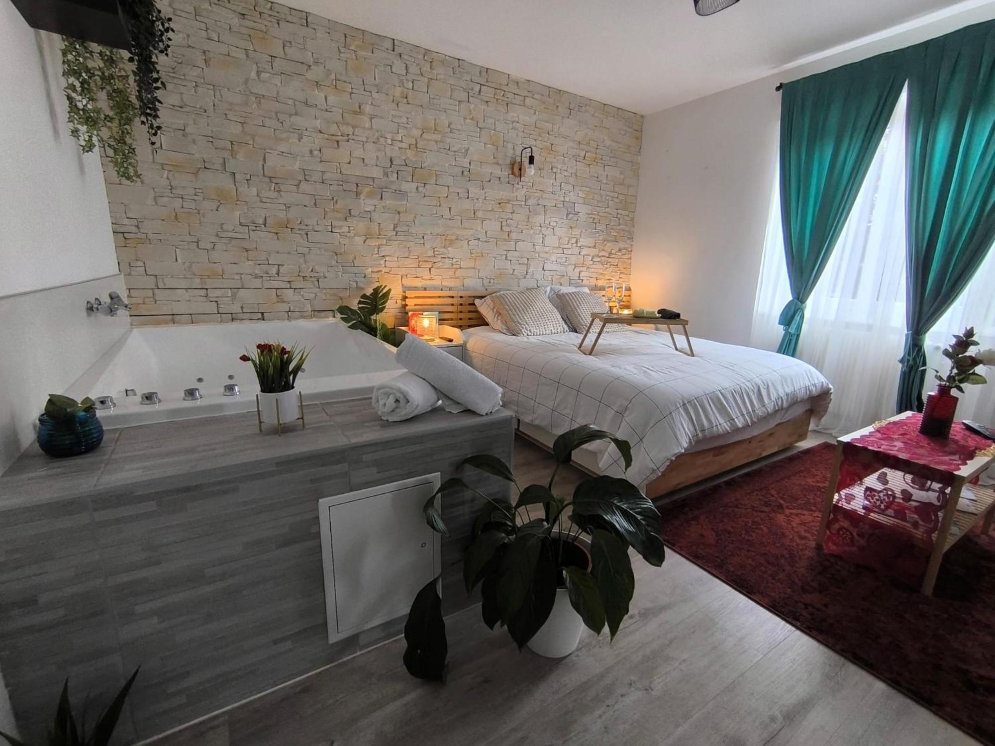 Romantic Cocon Home In Mulhouse Esterno foto