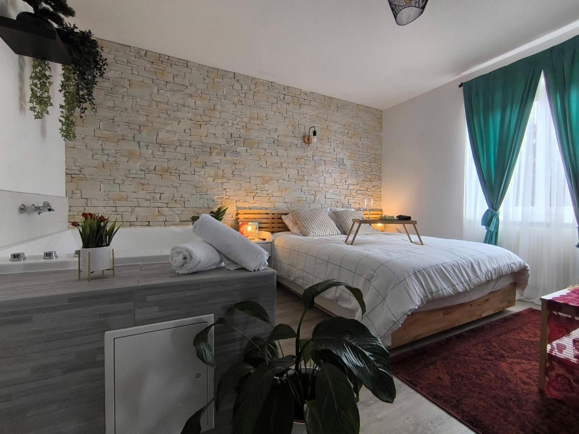 Romantic Cocon Home In Mulhouse Esterno foto