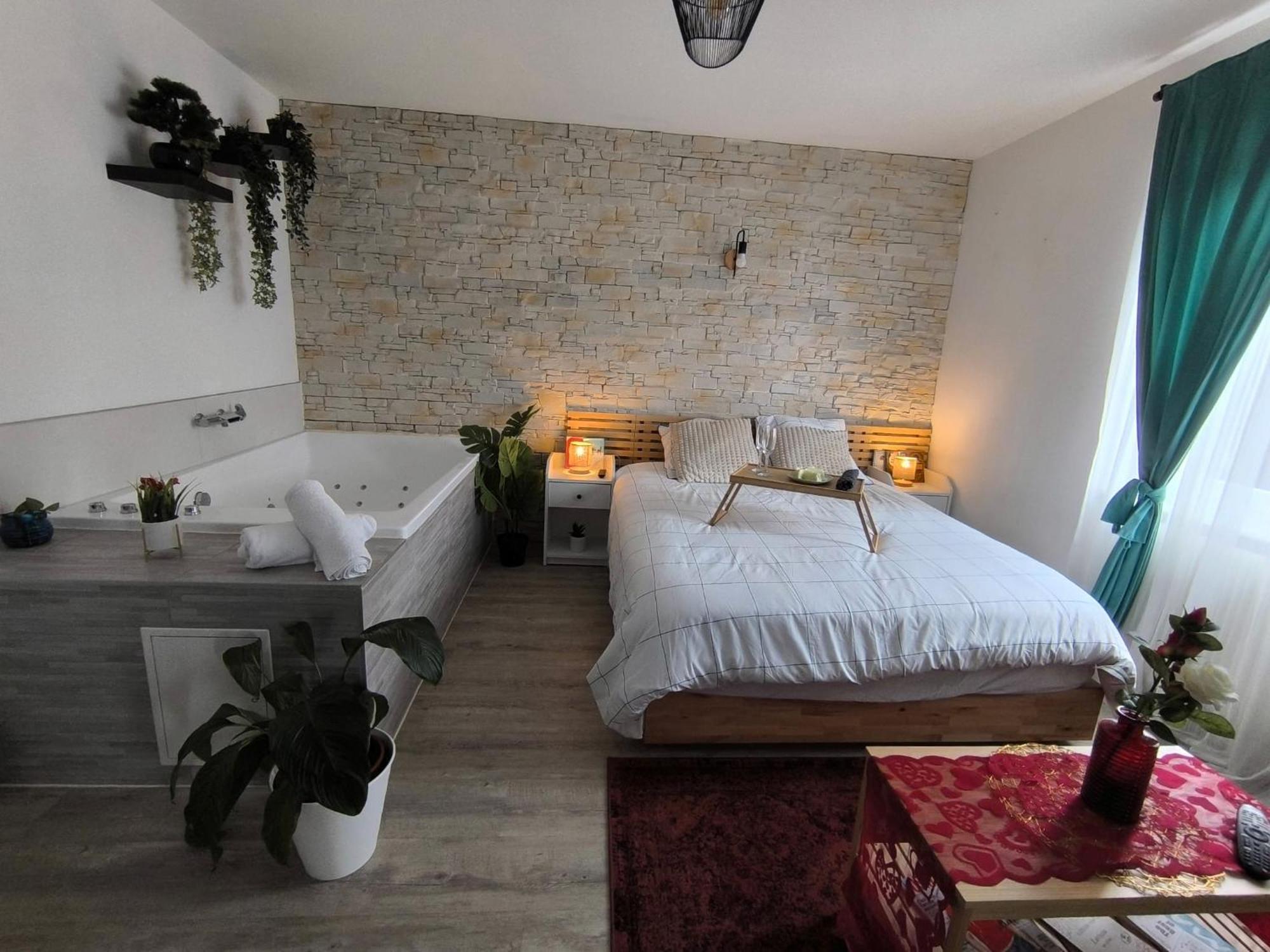 Romantic Cocon Home In Mulhouse Esterno foto